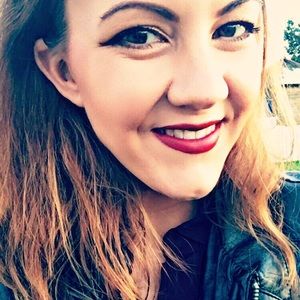 Meet your Posher, Nancy